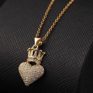 Love Crown Collarbone Chain